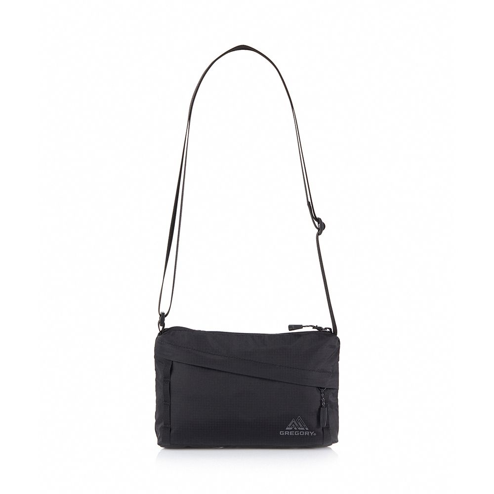 Gregory 2.5L CROSSBODY AL 輕量肩背包 聚焦黑 GG138248