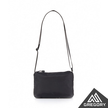 Gregory 2.5L CROSSBODY AL 輕量肩背包 聚焦黑 GG138248