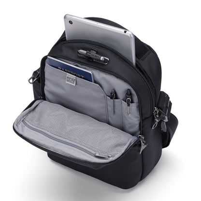 Pacsafe® V 防盜旅行斜背包 7L 黑 61110130